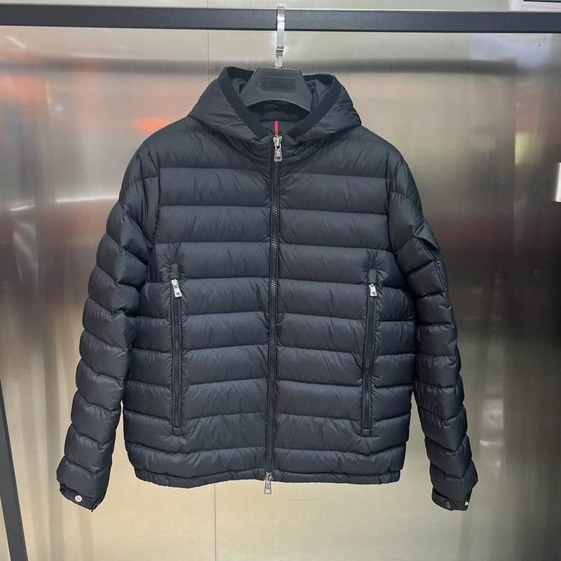 Moncler Men's Outwear 104